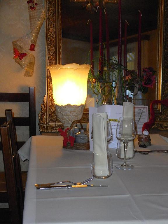 Hôtel Du Parc La Rochette  Buitenkant foto