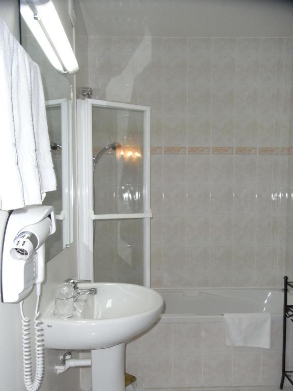 Hôtel Du Parc La Rochette  Kamer foto