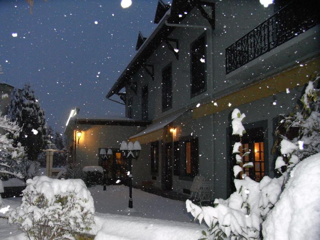 Hôtel Du Parc La Rochette  Buitenkant foto