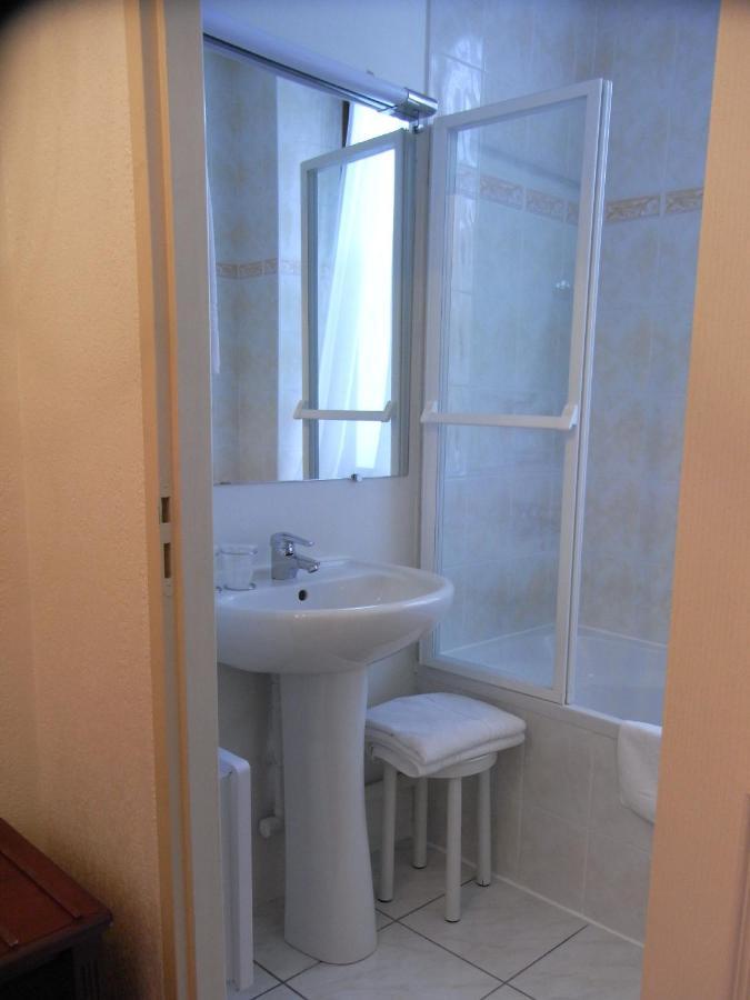 Hôtel Du Parc La Rochette  Kamer foto